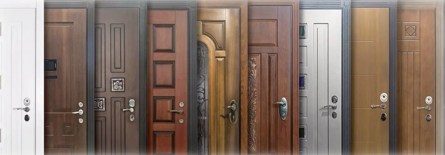 Двери куч. Реклама металлических дверей. Металлические входные двери реклама. Дверь железная межкомнатная. Реклама входных дверей.
